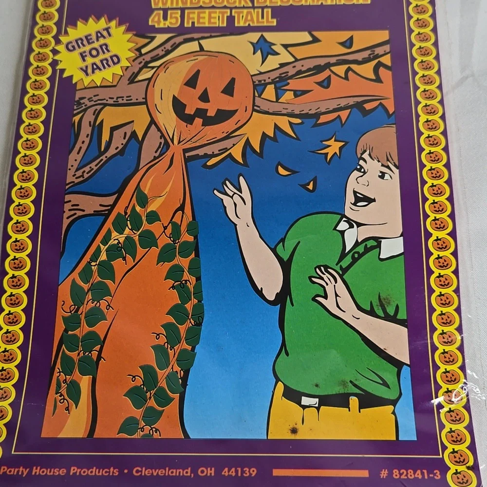 All Weather Flying Windsock Outdoor Decoration, Fall Halloween, 4.5 Ft Tall, New